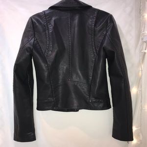 ‼️EXPRESS‼️ BARELY WORN LIKE-LEATHER BLACK JACKET